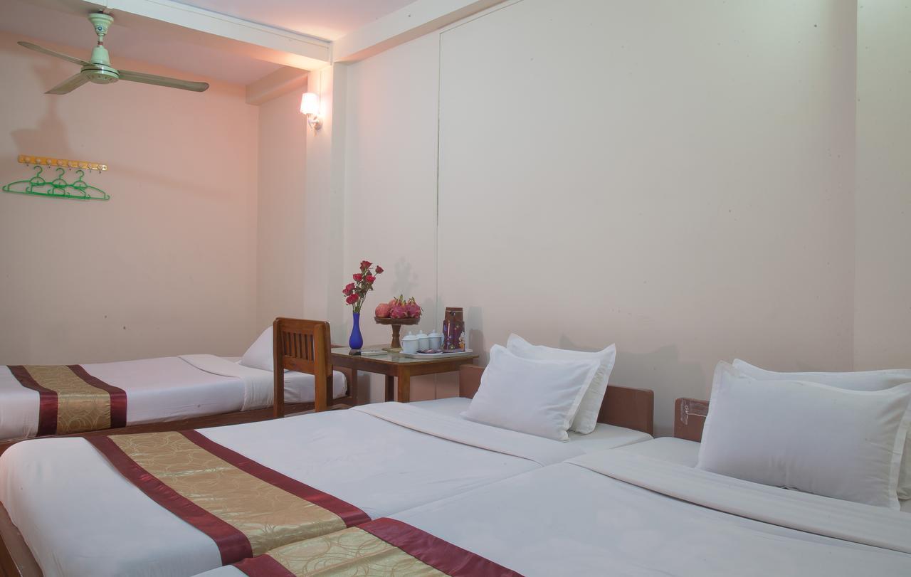 Mother Land Inn 2 Yangon Eksteriør bilde