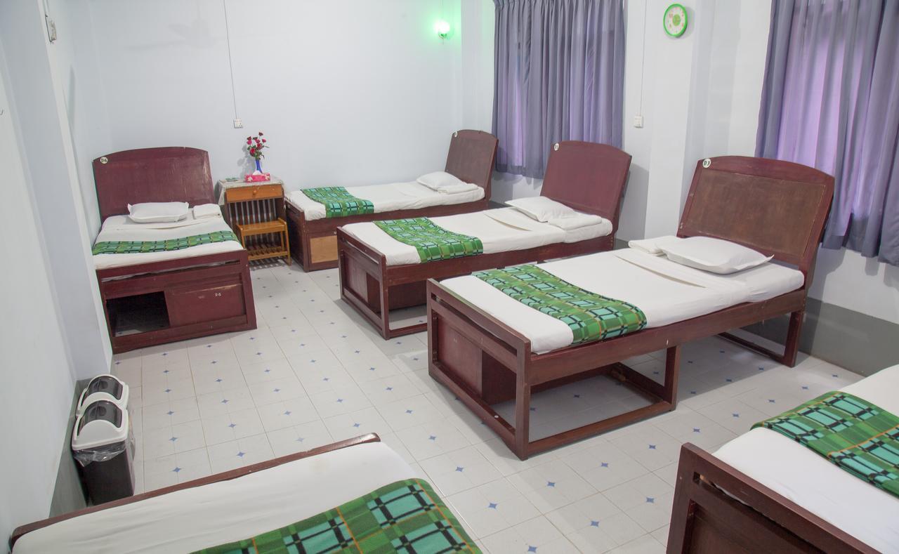 Mother Land Inn 2 Yangon Eksteriør bilde